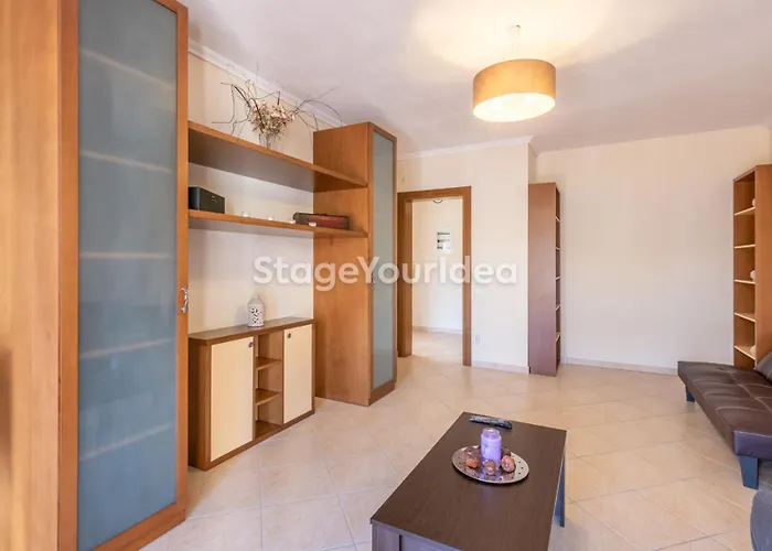 Apartamento Lux - One Bedroom , Living , Kitchen , Bathroom - For 1 To 7 People, Also For Parties & Gatherings Up To 25 People, Only 15 Minutes From Thessaloniki Center And 8' Minutes From Thessaloniki Airport Neon Rysion